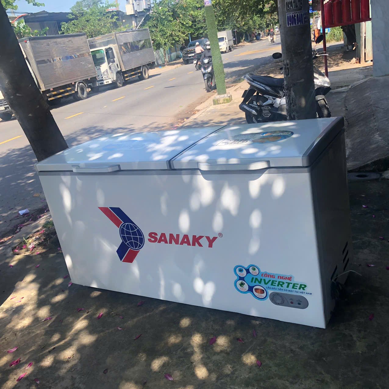 Thanh lý tủ đông sanaky inverter 660l
