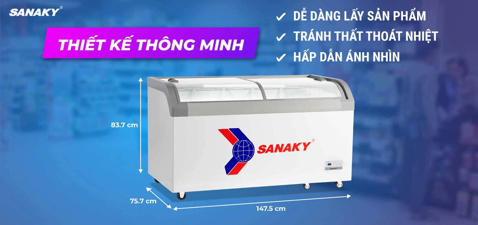 Mặt kính cong giúp trưng bày tối ưu Tủ đông kính cong 500 lít Sanaky VH-888KA với mặt kính cong giúp trưng bày tối ưu