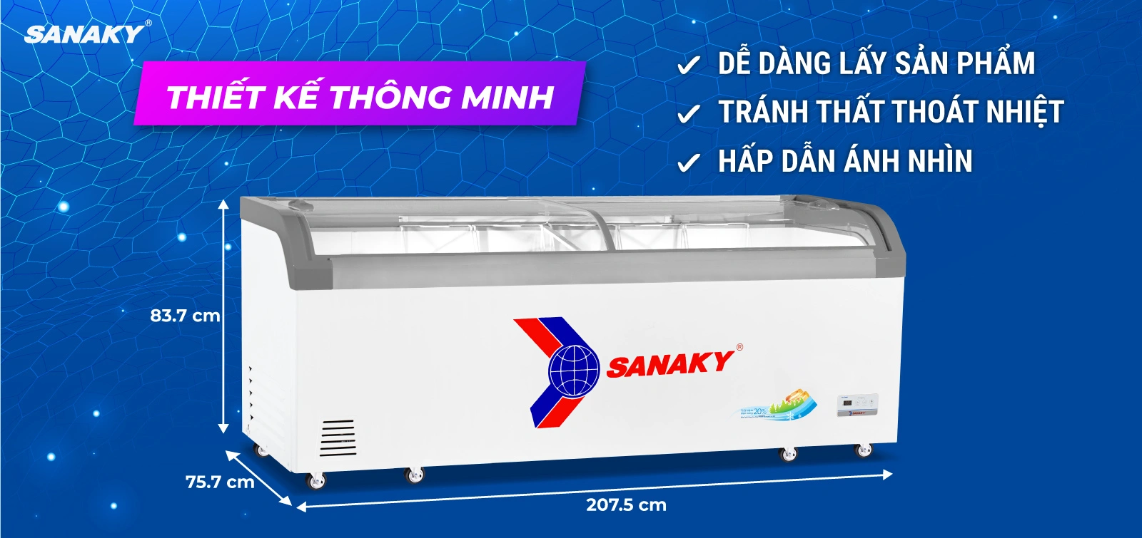 Mặt kính cong giúp trưng bày tối ưu Tủ đông kính cong 750 lít Sanaky VH-1099KA với mặt kính cong giúp trưng bày tối ưu